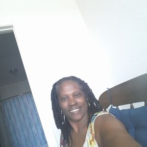 Meet your Posher, Vernell